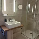 Hotel Logis Le Petit Casset 3*