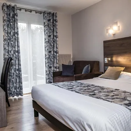 Logis Le Petit Casset La Boisse