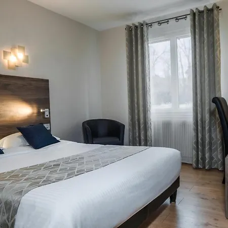 Logis Le Petit Casset Hotel La Boisse