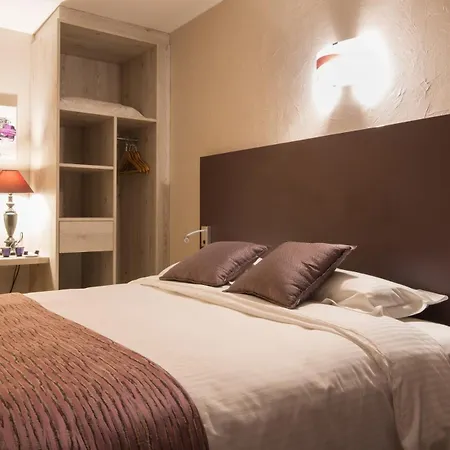 Logis Le Petit Casset La Boisse