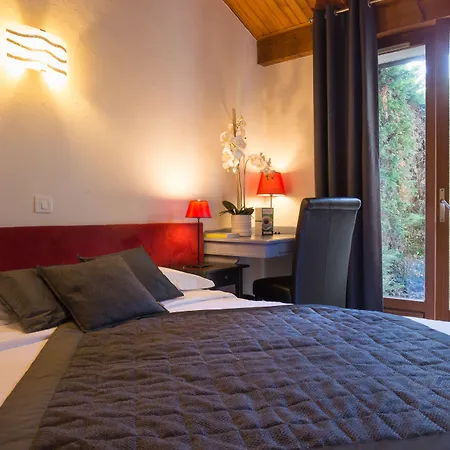 Hotel Logis Le Petit Casset