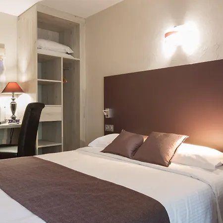 Logis Le Petit Casset Hotel La Boisse
