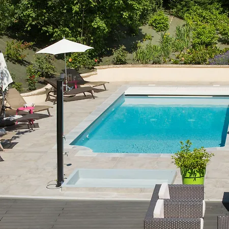 Hotel Logis Le Petit Casset
