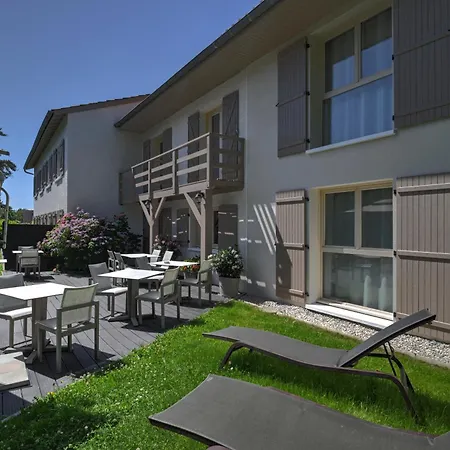 Hotel Logis Le Petit Casset
