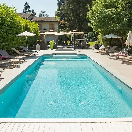 Logis Le Petit Casset