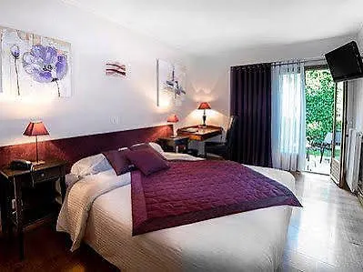 Logis Le Petit Casset 3*