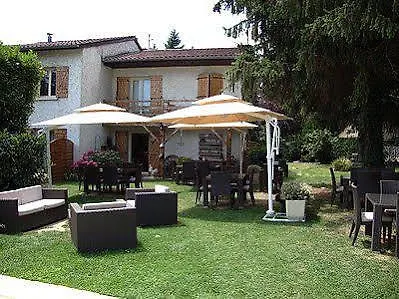 Logis Le Petit Casset